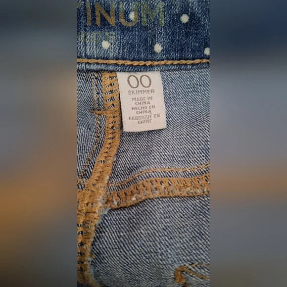 Chicos Platinum Denim Dot Boyfriend Jeans Womens Sz 00 Bohemian Casual Office - Picture 6 of 10